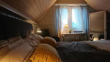 Фото номера Двухместный номер с 1 кроватью и общим туалетом Гостевой дом Hostel Hellanmaa г. Hellanmaa 3