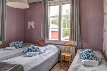 Фото номера Семейный номер с общей ванной комнатой Гостевой дом Hostel Hellanmaa г. Hellanmaa 4